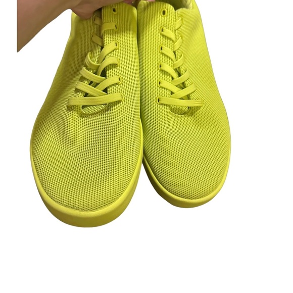 Atoms Yellow Athletic Shoes - Picture 6 of 9